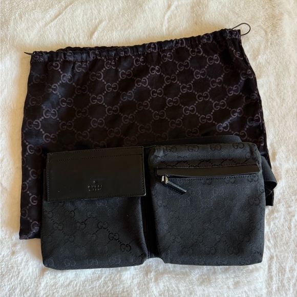 100% Authentic Gucci Waist bag. - Picture 7 of 15